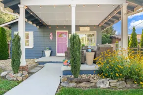 Cheerful Cottage - Walk to Downtown Hendersonville - Image 3