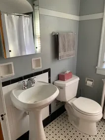 Charming Bungalow Unit Just North of Downtown Milw - Image 4