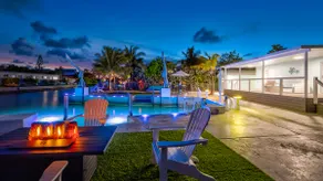 Oceanside Waterfront Paradise Home - Completely Renovated - Image 5