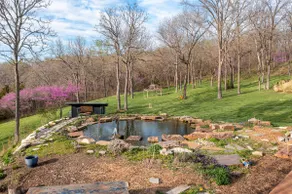 Luxury Hilltop Stay: Pool, Trails, Sunset Views - Image 5