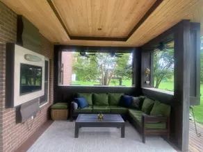 Large Home with Entertainment Options Galore - Image 5