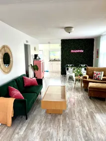 The Sunbeam Cottage in the heart of P.S.! - Image 4