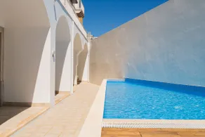 Ice Cream Call Apartments - Image 3