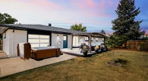 Luxurious Sunset Retreat w/Private Spa Patio - Image 5