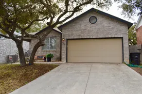 Cozy Home Away from Home near SeaWorld & Six Flags - Image 2