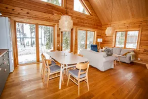 Log cabin by the lake - comfort surrounded by nature! - Image 3