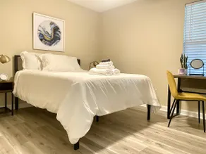 Modern Condo minutes from RAFB and Houston Medical - Image 3
