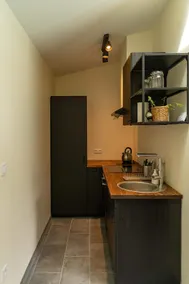 Charming Studio in a great location - Image 3