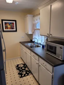 Garden District Garage Apartment - Image 5