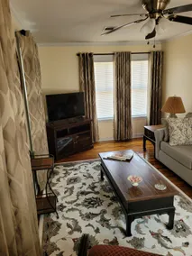 Garden District Garage Apartment - Image 3