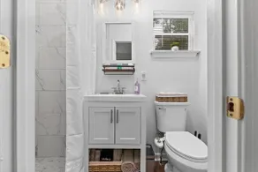 Private 1 Bed Apt - Historic Olde Towne Portsmouth - Image 2