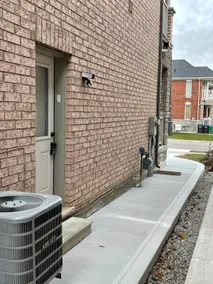 Nice & Clean 1 Bedroom Bsmt Suite… - Image 5