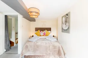 Why Not - charming cottage, Stow central location - Image 4