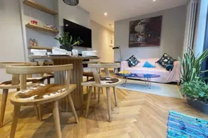 Modern 2 bedroom apartment in Mitcham, London - Image 2