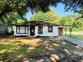LiveOakBungalow: clean*cozy*charming*heart of WM - Image 2
