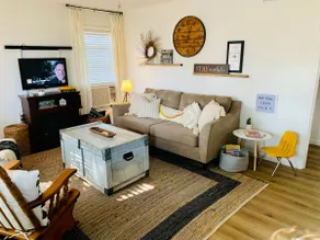 LiveOakBungalow: clean*cozy*charming*heart of WM - Image 4
