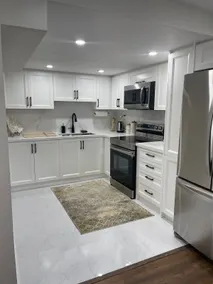 Cheerful 1-bedroom living space in Oshawa - Image 2