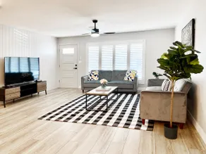 South Scottsdale remodeled beauty - Image 4