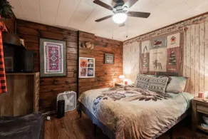 Creekfront Poconos Cabin w/ Hot Tub & Fire Pit - Image 4
