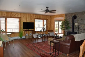 Great cabin for outdoor enthusiasts. - Image 5
