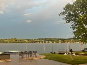 Relaxing Bungalow on the banks of the Mississippi - Image 4