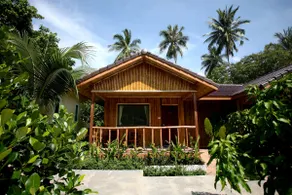 PawPaw Resort - Pool/garden view bungalow 5 - Image 4
