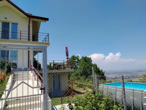 Panorama Studio & Pool - Image 4