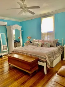 Ketron's Corner 4 beds, 3 bath and 12 guests - Image 2