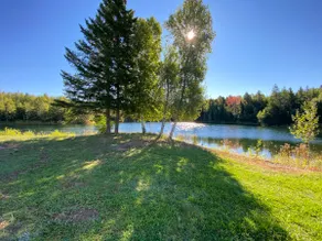 Enjoy this Peaceful Cottage by Private Lake! - Image 2