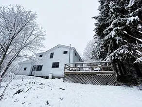Creekside Catskills Retreat - 1920s Farmhouse - Image 2