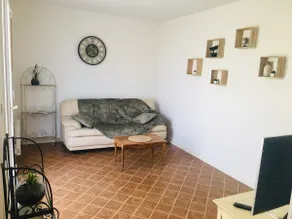 Beautiful quiet apartment + garden, everything within walking distance - Image 2