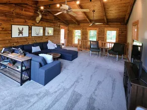 Peaceful 3 bedroom plus loft cabin in the woods - Image 5