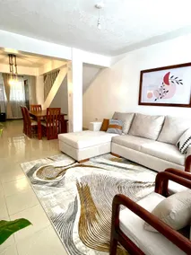 Sapphire House at Golden Crest Townhomes - Image 3