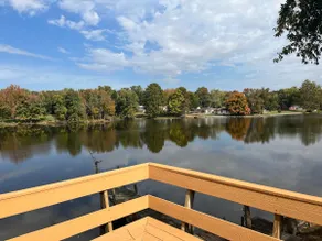 Point Blank - Quiet Lakefront Living! - Image 2