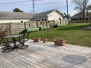 Sue's Quarters - Image 5