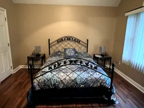 K & R Peaceful Retreat in Clayton - Image 4