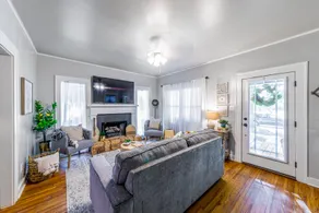 The Greenwood Bungalow - Image 4
