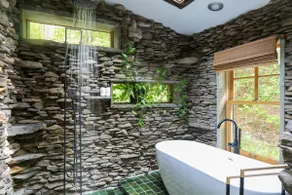 Stunning Catskills Forest Cabin Near Skiing - Image 5