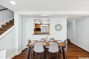 Del Rey 4BR home | King bed, Firepit - 10 min/DC - Image 4