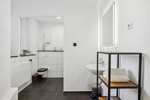 Ntflx I Paramount+ I Washer Dryer I Modern Design - Image 5