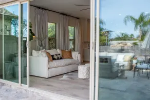 Amazing Home 1 Acre - Image 3