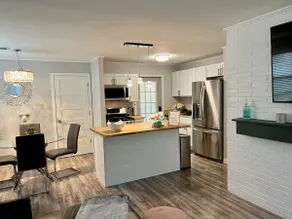 Cozy Relaxing Home - Image 3
