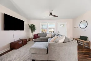 Modern & Cozy Home Minutes From 3 Universities - Image 4