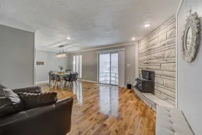 Spacious home near Bass Pro & Wonders of Wildlife - Image 5