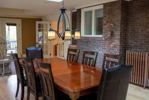 Lovely 2 bedroom apartment with indoor fireplace! - Image 4