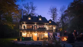 Magnificent waterfront cottage with spa and beach - Image 3