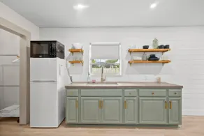 Modern Guesthouse Minutes From Beaches & DT Stuart - Image 3