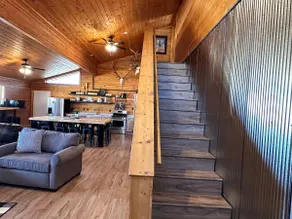 4 Bed 4 Bath Apt A or rent the WHOLE LODGE - Image 2