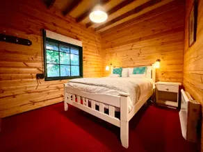 Holly Lodge - Image 5