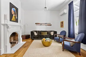 Stylish Cottage in the heart of town - Image 2